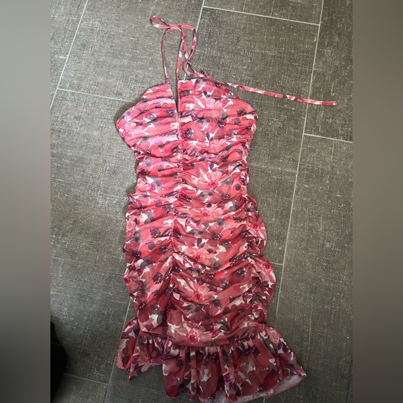 Size 8, runs big european sizing. 5’1 111 lbs. work once - Picture 3 of 3